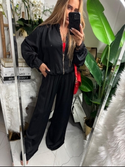 Delikatna bluza na suwak w kolorze czarnym